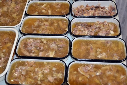 Холодец на Новый год: интересные рецепты для кулинарного эксперимента