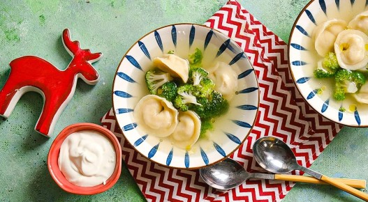 Суп с пельменями и брокколи: вкусное и полезное решение для обеда