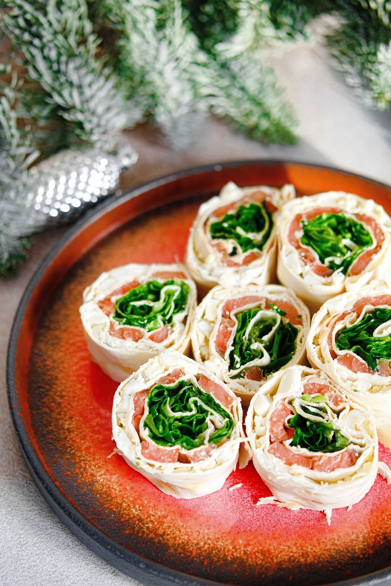 Вкусные закуски: Роллы с рыбкой за 10 минут