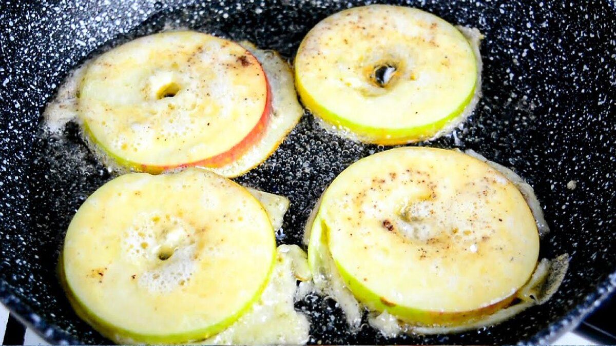 Сладкие яблочные пончики за считанные минуты: идеальное угощение к чаю