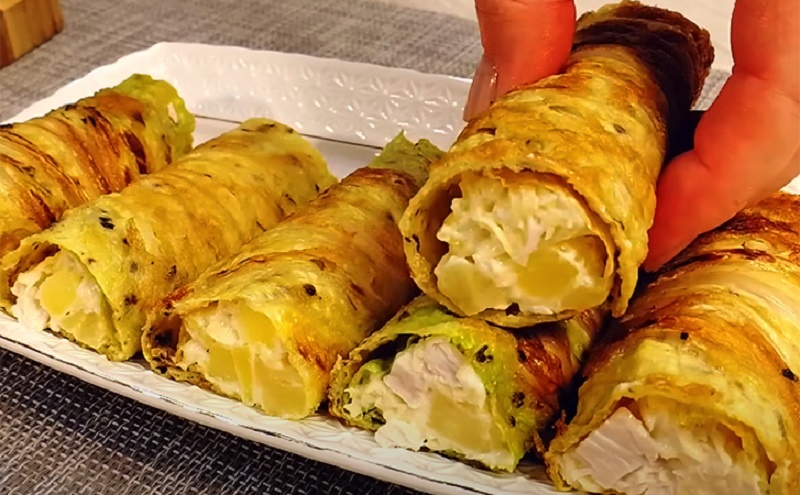 Необычные рулетики с курицей и ананасом: закуска, которая покорит гостей