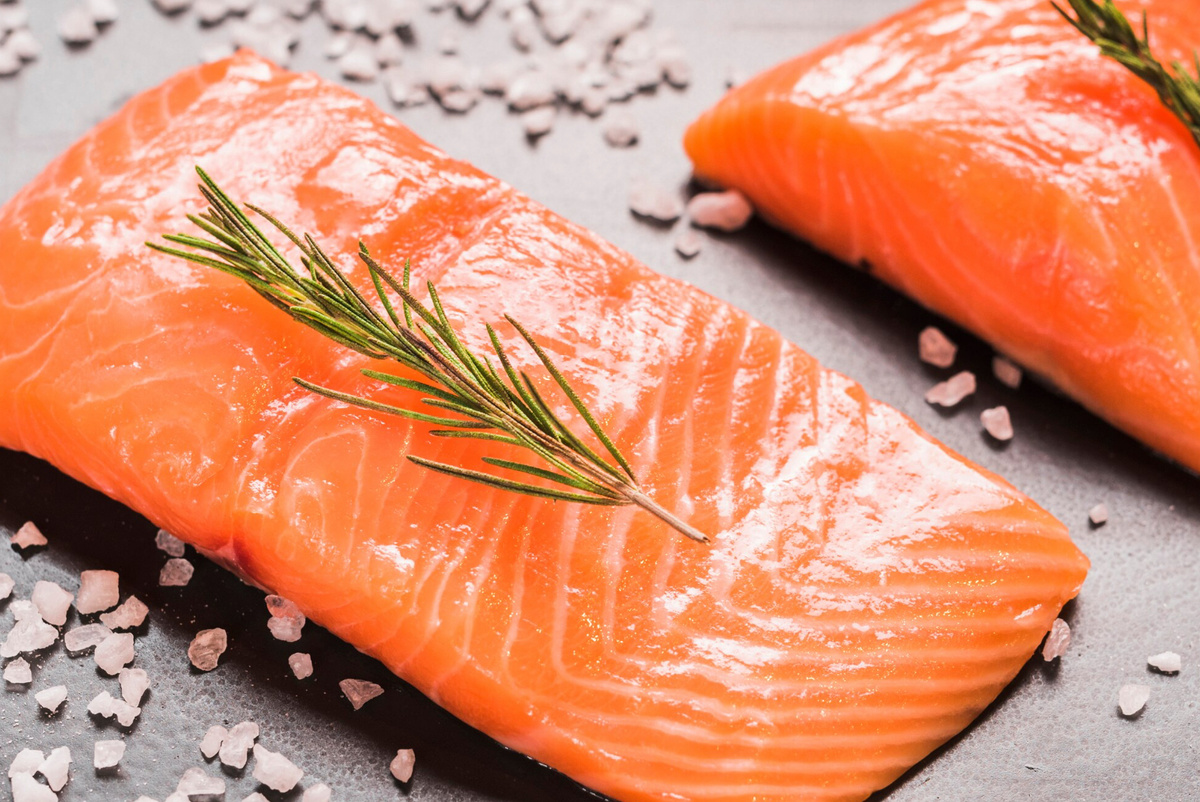 Рыба для новогоднего стола подорожала до 40 процентов