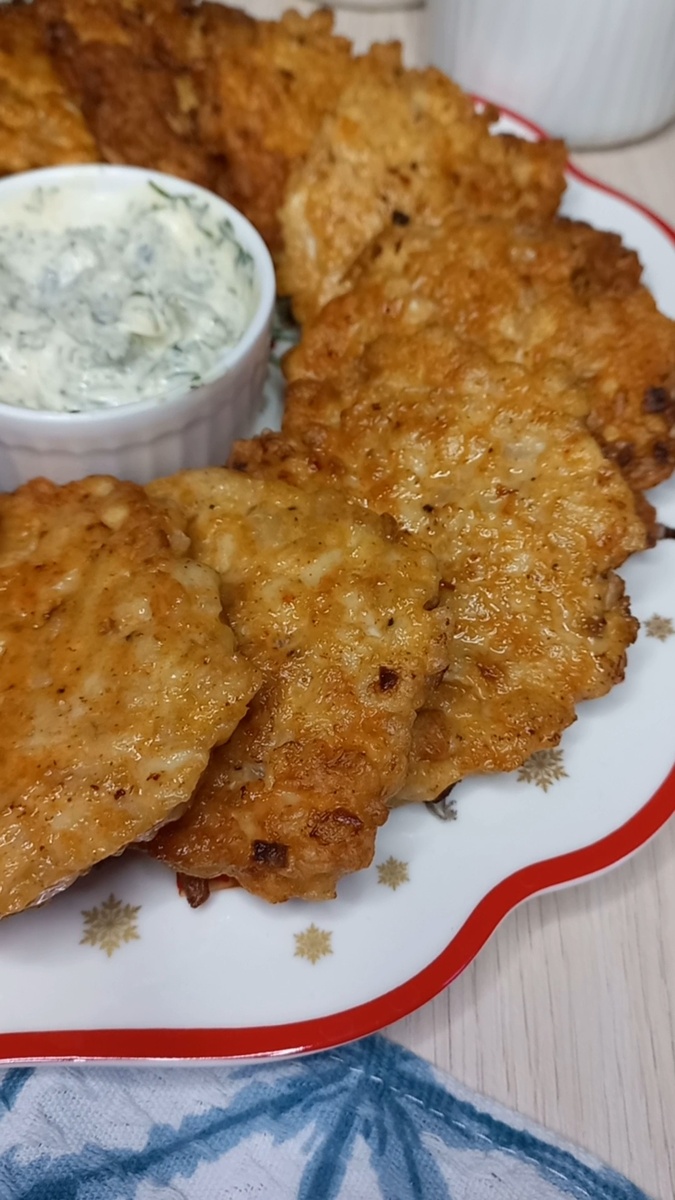 Нежные куриные котлеты, которые спасут обед