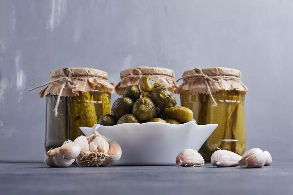 Традиционная холодная засолка огурцов: раскрываем секреты вкуса