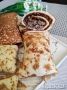 Невероятные сырно-творожные блинчики с мясом: простой рецепт для гурманов