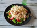 Порционный салат с курицей: простая и бюджетная версия без полной толики ингредиентов